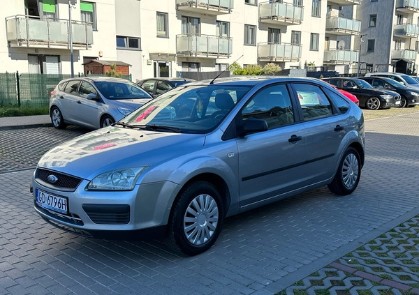 Ford Focus cena 7900 przebieg: 176834, rok produkcji 2005 z Rydzyna małe 56